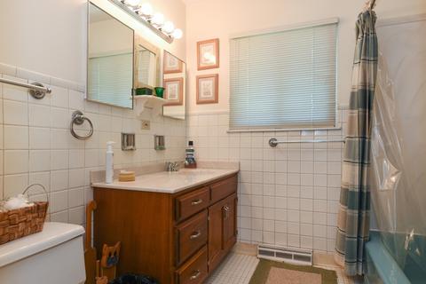 37 W240 Olwin Ave, Elgin, IL 60124 photo 9