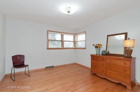 1044 E Maple St, Lombard, IL 60148 photo 8