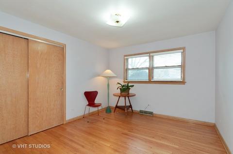 1044 E Maple St, Lombard, IL 60148 photo 7