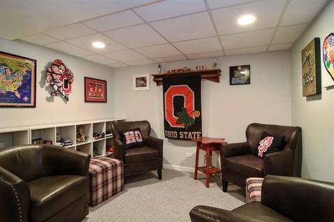 2066 Cheshire Dr, Hoffman Estates, IL 60192 photo 27