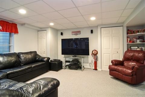 2066 Cheshire Dr, Hoffman Estates, IL 60192 photo 28