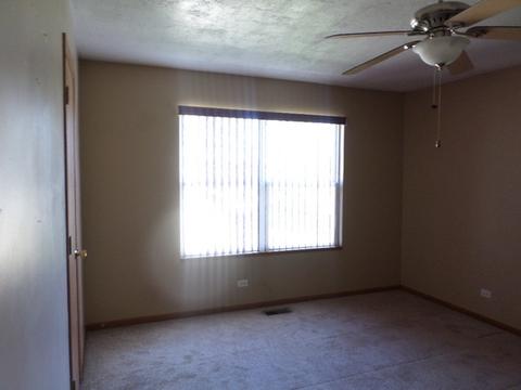 15933 Marshfield Ave, Harvey, IL 60426 photo 8
