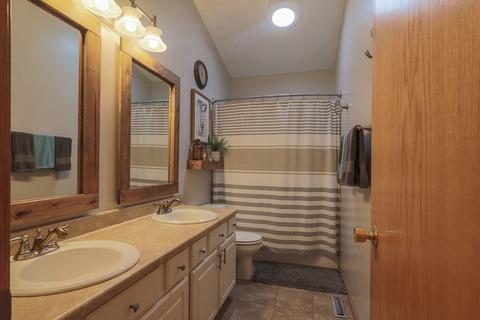 5846 Timber Trl, Plainfield, IL 60586 photo 20