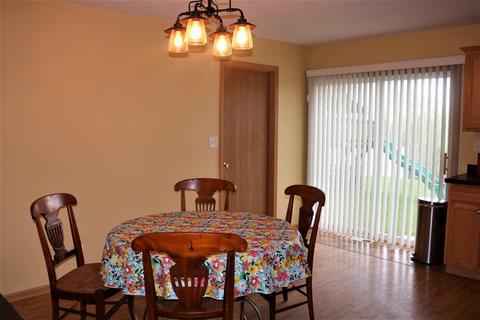 628 Settlement Dr, Maple Park, IL 60151 photo 8