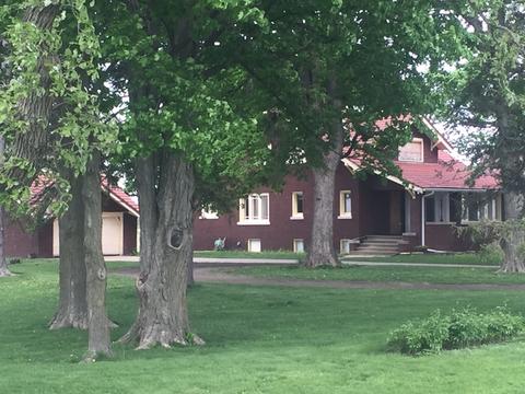 4251 E 4th Rd, Mendota, IL 61342 photo 2