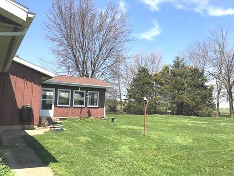 1348 Eldena Rd, Dixon, IL 61021 photo 4
