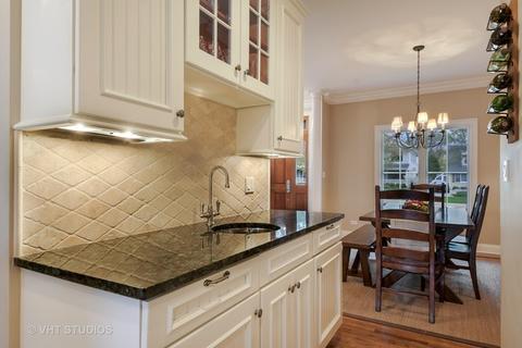 217 E Center Ave, Lake Bluff, IL 60044 photo 6