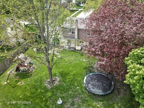 1237 Highpoint Ln, Northbrook, IL 60062 photo 25