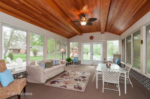 1516 Daly Rd, Wheaton, IL 60187 photo 8