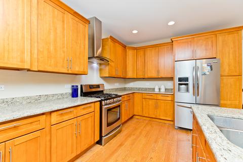 6847 W 64th Pl, Chicago, IL 60629 photo 9