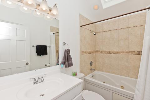 6847 W 64th Pl, Chicago, IL 60629 photo 20