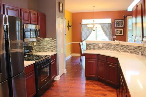 2424 Reflections Dr, Aurora, IL 60502 photo 11