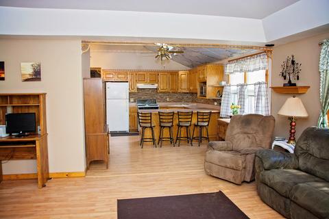 232 Scribner St, Joliet, IL 60432 photo 4
