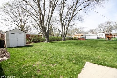1206 S Robert Dr, Mount Prospect, IL 60056 photo 17