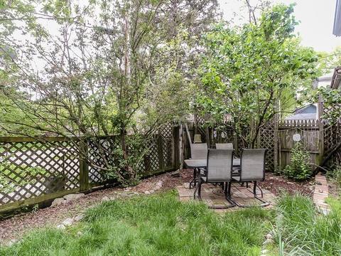 465 Division St, Elgin, IL 60120 photo 20