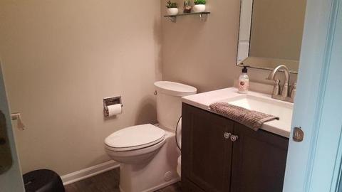 1160 Deep Woods Dr, Elgin, IL 60120 photo 8