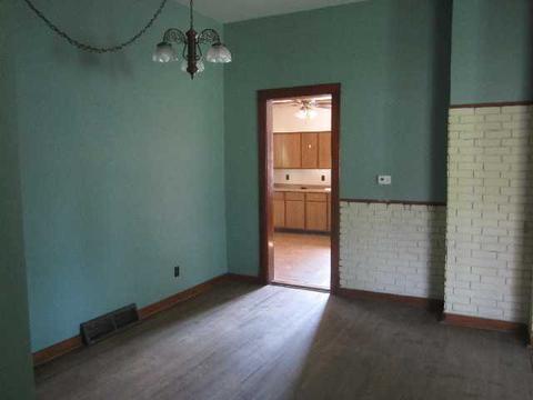 260 E Iroquois St, Sheldon, IL 60966 photo 5
