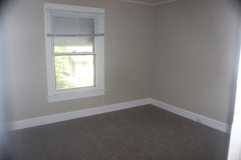 866 S Elm Ave, Kankakee, IL 60901 photo 9