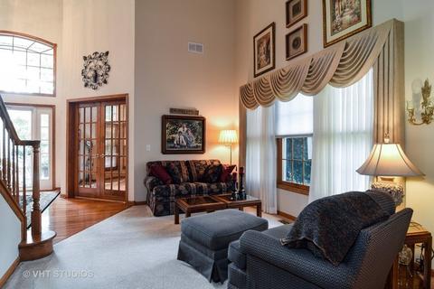 1902 Edgewood Dr, Algonquin, IL 60102 photo 3