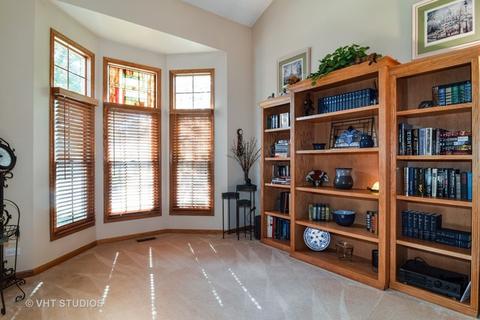 1902 Edgewood Dr, Algonquin, IL 60102 photo 8