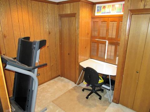 524 S Warrington Rd, Des Plaines, IL 60016 photo 9