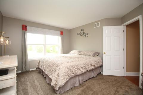 1340 Hunter Dr, Bartlett, IL 60103 photo 20