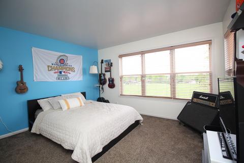 1340 Hunter Dr, Bartlett, IL 60103 photo 22