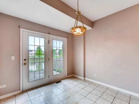 1232 Bradley Cir, Elgin, IL 60120 photo 6