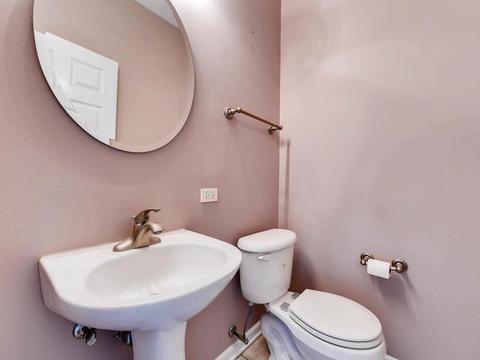 1232 Bradley Cir, Elgin, IL 60120 photo 10