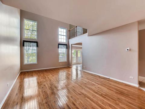 1232 Bradley Cir, Elgin, IL 60120 photo 4