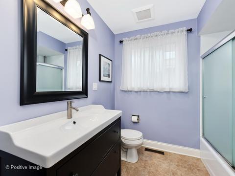 540 S Westgate Rd, Des Plaines, IL 60016 photo 21