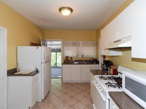 321 Center St, Elgin, IL 60120 photo 18