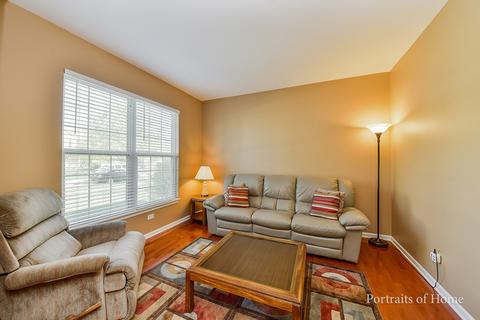 14735 Independence Dr, Plainfield, IL 60544 photo 2