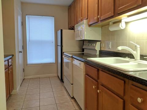3255 Kirchoff Rd #301, Rolling Meadows, IL 60008 photo 7