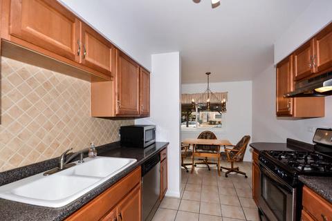 1626 Tahoe Cir, Wheeling, IL 60090 photo 9