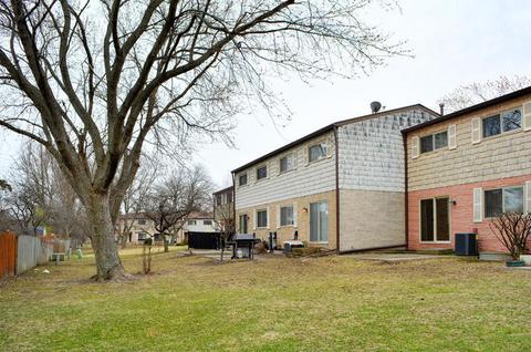 1626 Tahoe Cir, Wheeling, IL 60090 photo 19