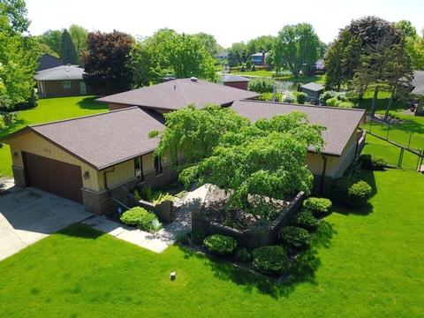 25111 W Catherine Dr, Plainfield, IL 60586 photo 2