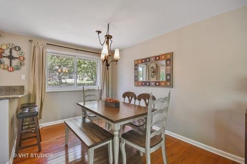 1303 Downing Ct, Wheaton, IL 60189 photo 7