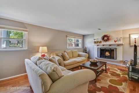 1303 Downing Ct, Wheaton, IL 60189 photo 8