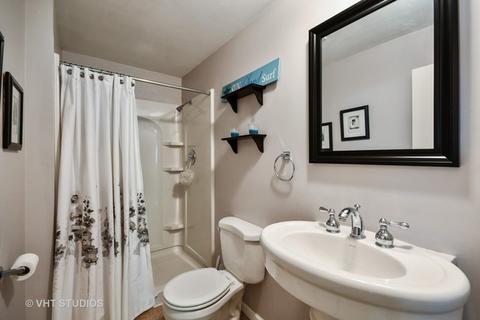 1303 Downing Ct, Wheaton, IL 60189 photo 15