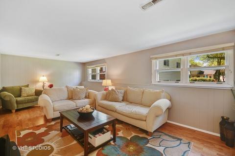 1303 Downing Ct, Wheaton, IL 60189 photo 9
