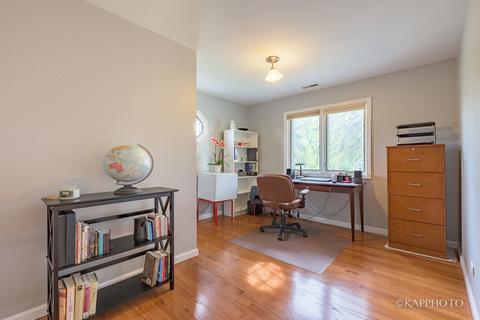540 Aster Ln, Hoffman Estates, IL 60169 photo 14