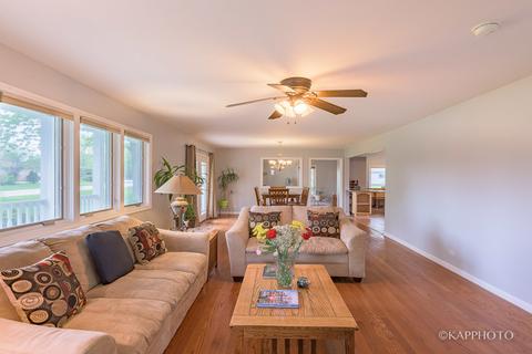 540 Aster Ln, Hoffman Estates, IL 60169 photo 8