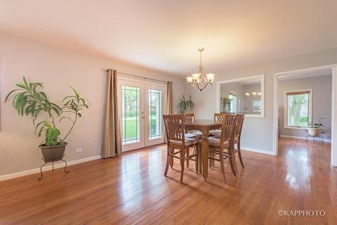 540 Aster Ln, Hoffman Estates, IL 60169 photo 9