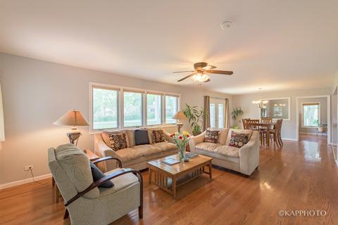 540 Aster Ln, Hoffman Estates, IL 60169 photo 7