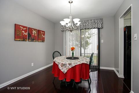 6 Windgate Ct, Streamwood, IL 60107 photo 8