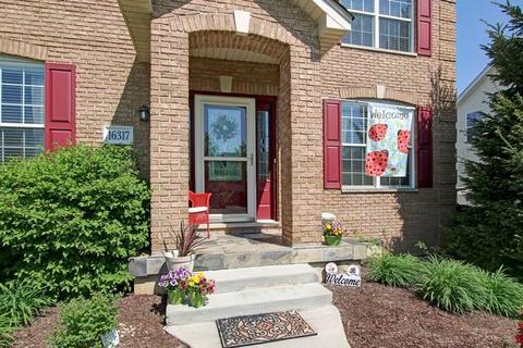 16317 S Arbor Dr, Plainfield, IL 60586 photo 4