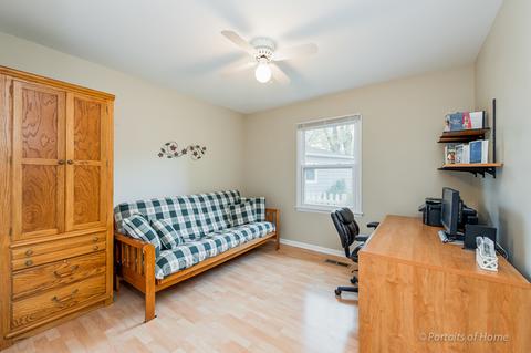814 Bridle Ln, Wheaton, IL 60187 photo 14