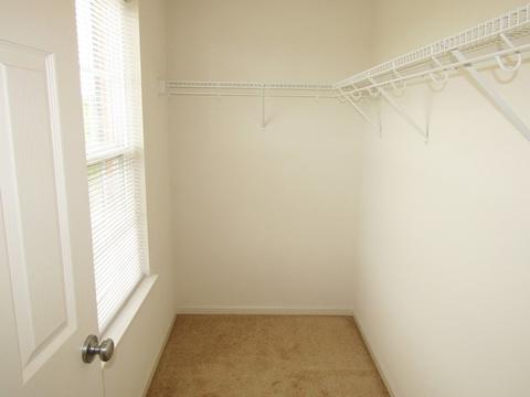 269 Jackson St, Gilberts, IL 60136 photo 10