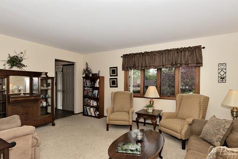 609 S Orchid Path, Mchenry, IL 60050 photo 7